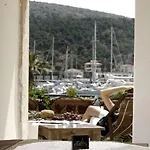 Kanuni Kervansaray Historical Ξενοδοχείο Çeşme