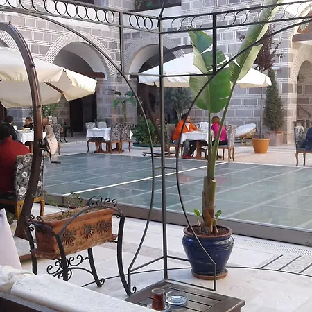Kanuni Kervansaray Historical 5* Кешме