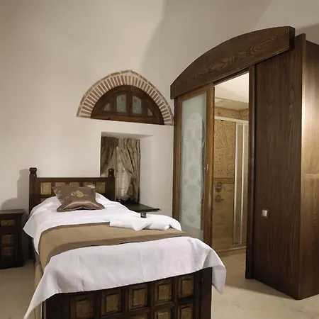Отель Kanuni Kervansaray Historical 5*