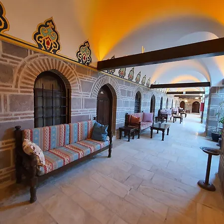 Kanuni Kervansaray Historical Отель Кешме