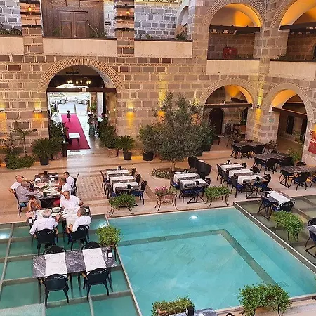 Kanuni Kervansaray Historical 5* Кешме