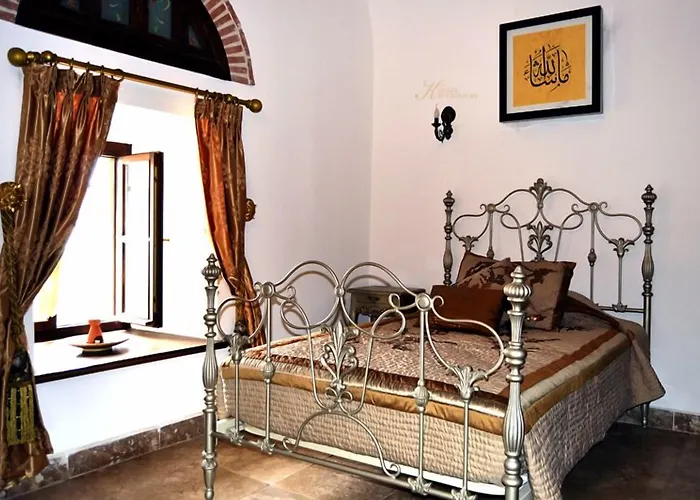 Hotel Kanuni Kervansaray Historical