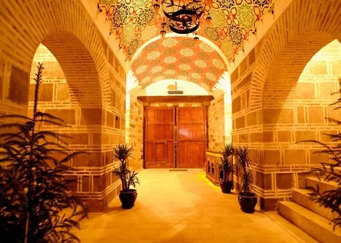 Kanuni Kervansaray Historical Hotel Çeşme