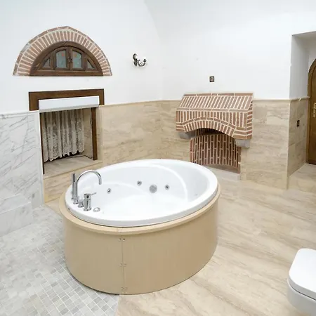 Hotel Kanuni Kervansaray Historical 5*