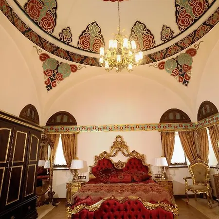 Kanuni Kervansaray Historical Hotel Cesme