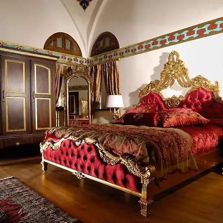 Hotel Kanuni Kervansaray Historical Cesme