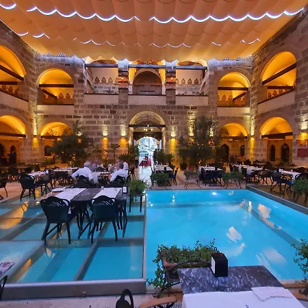 Kanuni Kervansaray Historical 5* Cesme