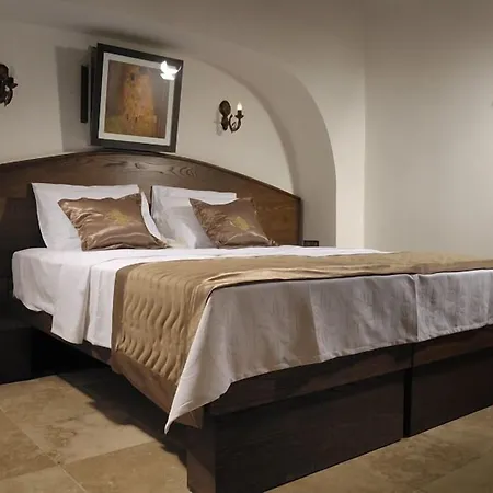Kanuni Kervansaray Historical Hotel Cesme