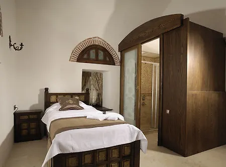 Hotel Kanuni Kervansaray Historical Cesme