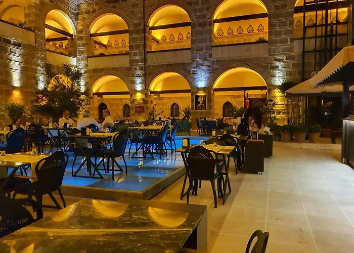 Hotel Kanuni Kervansaray Historical